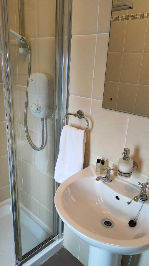 Lios Einne House Accommodation Inisheer Bagian luar foto
