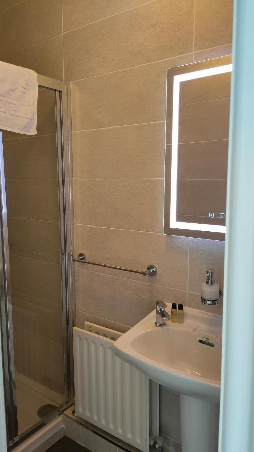 Lios Einne House Accommodation Inisheer Bagian luar foto